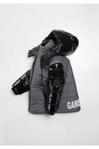 ZERA KIDS New Season Men's Winter Plush-Lined Coat with Shiny Sleeves and Hood Detail