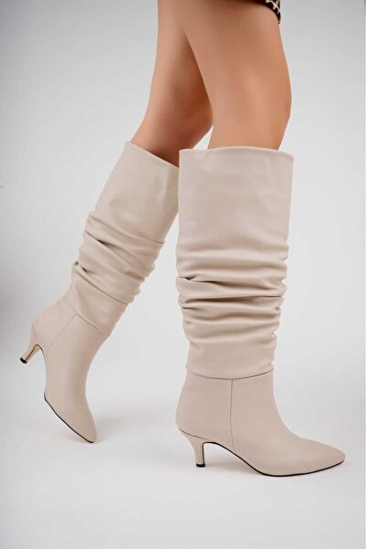 moun shoes Γυναικείες μπότες με φερμουάρ σε μπεζ χρώμα με λεπτό τακούνι μέχρι τη γάμπα