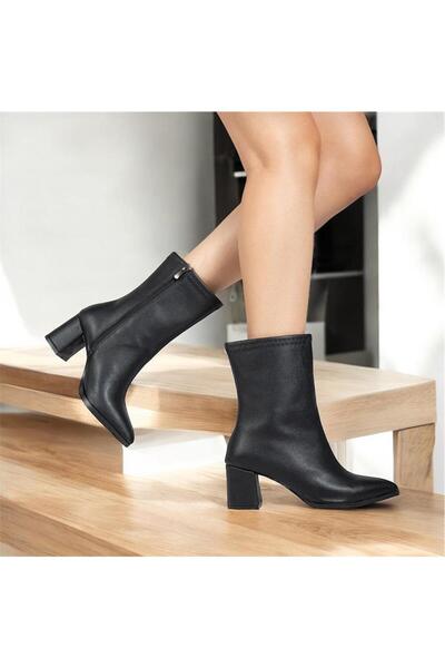 Lion Γυναικείες κομψές μπότες με μυτερή μύτη και τακούνι