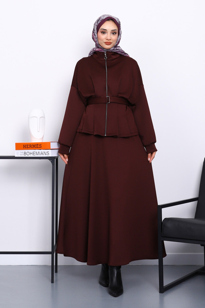 İmajButik بدلة سكوبا مع سترة وتنورة بتفاصيل عند الخصر باللون العنابي