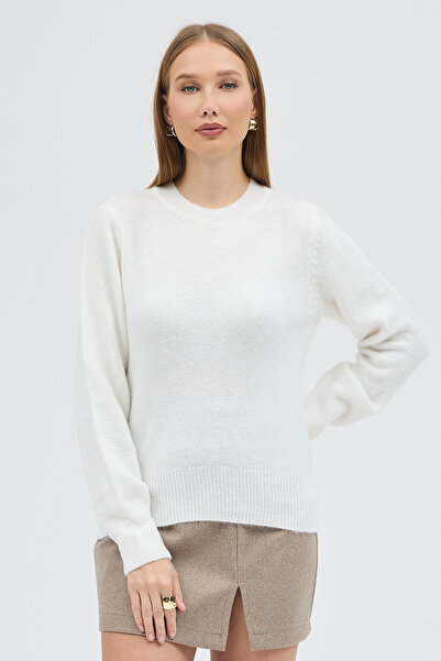 DazzUp Women's Crew Neck Plain Sweater