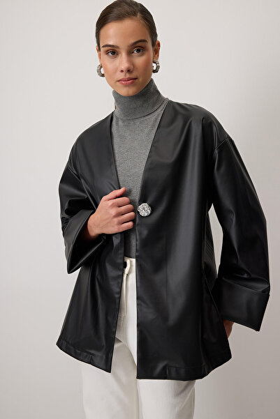 Touché Privé Buttoned leather jacket