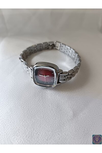 uyguntakıaksesuar Red Glass Dial Stainless Steel Women's Wristwatch – Modern ...