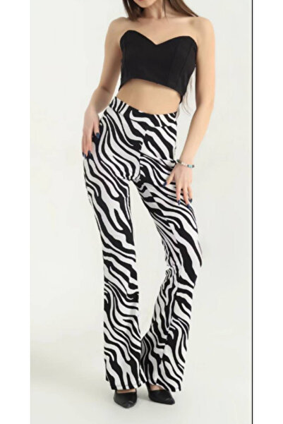 LaxVan Siyah Beyaz Zebra Desenli İspanyol Paça Kadın Pantolon