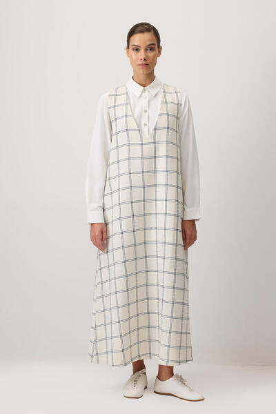 Touché Privé سترة تي شيرت بياقة على شكل حرف V