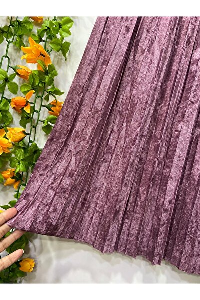 edu collection Velvet Pleated Midi Length Lined Skirt