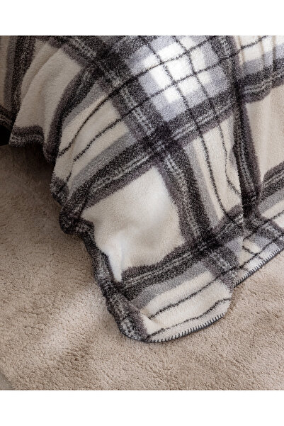 Madame Coco Varnelle Single Sherpa Blanket - Ecru/Anthracite