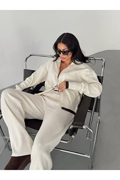 owwon Women's Beige Zippered High Neck Knitwear Two-Piece Set