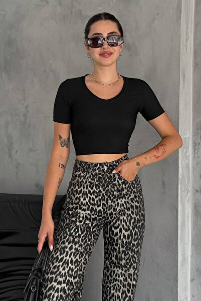 Noa Noa Women's Wide Neck Fit Crop Body – Simple & Powerful Style