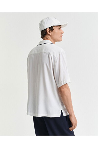 Gant Men's Cream Relaxed Fit Classic Collar Logo Shirt