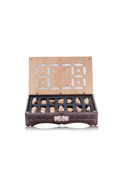 Banafa for Oud علبة لورين عود خاصة، 14 قطعة