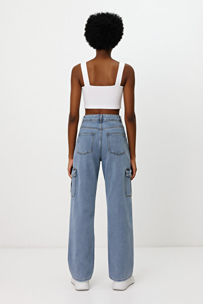 The Velavois Women's Cargo Pocket Jeans