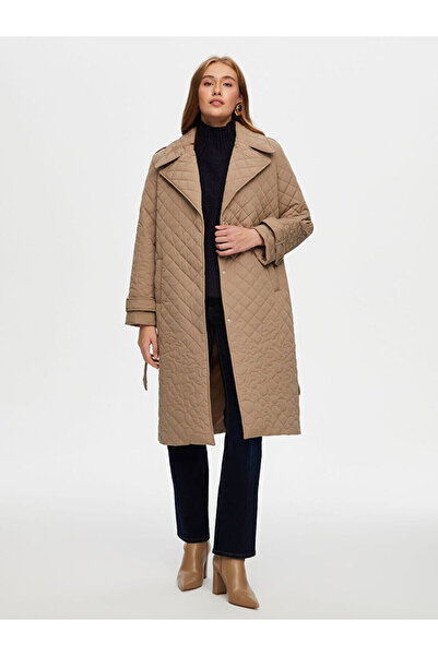 Faik Sönmez Çiçek Ve Baklava Desen Uzun Kapitone Kaban W26KKB008