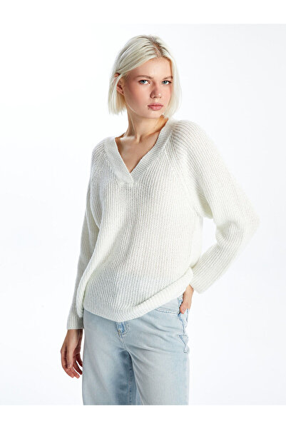 LC Waikiki Γυναικείο πλεκτό πουλόβερ με ανάγλυφη λαιμόκοψη