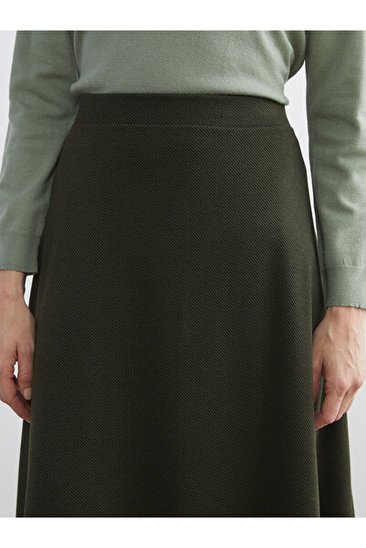 LC Waikiki Yeşil Beli Lastikli Kloş Etek
