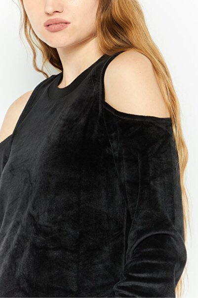 Michael Kors Women Round Neck Textured Sweatshirt, Black