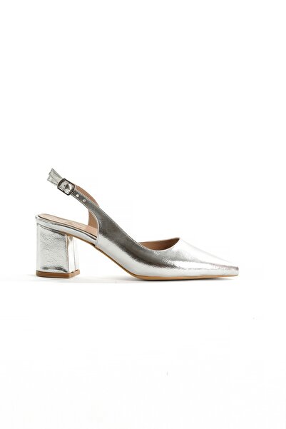 Modabuymus Silver Evening Dress Shoes Thick Short Heels Closed Front Stiletto Verlik