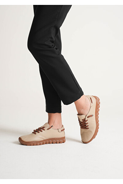 MOKKASHOES Women's Casual Leather Shoes Comfortable Fit Orthopedic Sole Pregnant Lace-Up