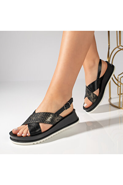 Modlet.ro Women's black thick-sole sandals with strap MOD11501