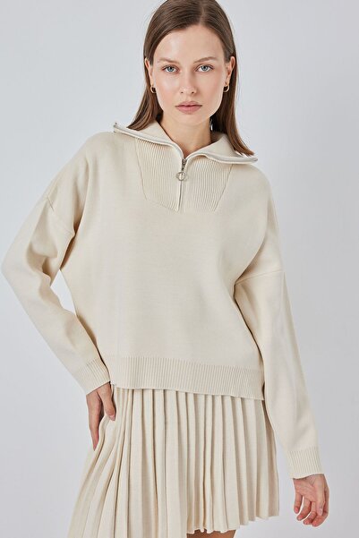 Hiccup Bdart Zippered Collar Long Sleeve Sweater & Pleated Skirt Set