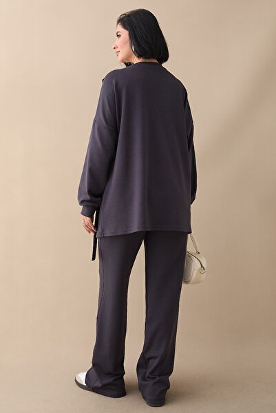 InStyle Anthracite Set with Snap Fasteners Detail