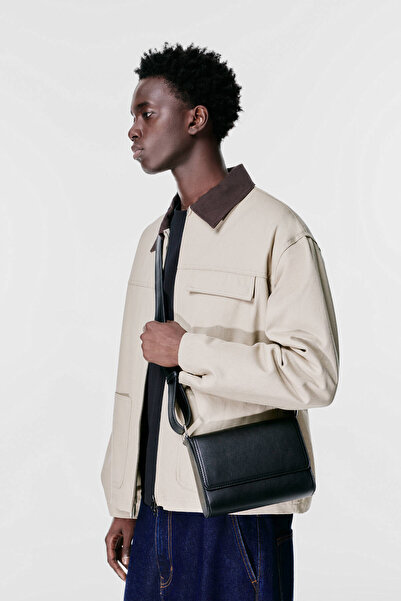 Pull & Bear Kapaklı çapraz askılı çanta