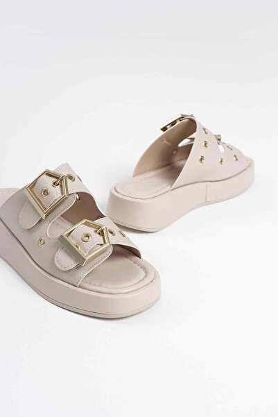 TRENDELLA Glossy beige skin slippers