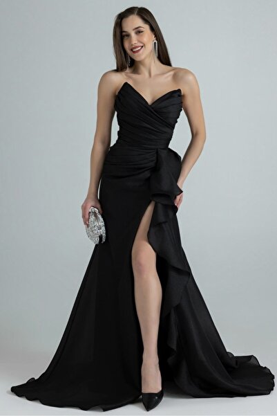 Dans شق فستان سهرة من Göğüs منسدل Britli Nikah للتصوير الخارجي في يوم خاص