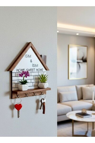BY AHŞAP DEKOR Dekoratif Ahşap Ev Anahtarlık – Kişiye Özel İsimli Model 30X28