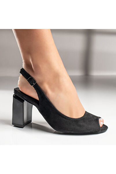 BMoD Women's black suede sandals with block heel and buckle MOD11543