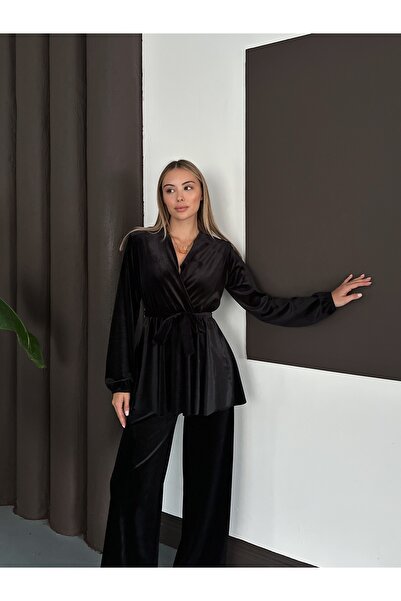 verabelle Velvet Fabric Shoulder Padded Stylish Double-Breasted Suit with Belt Detail