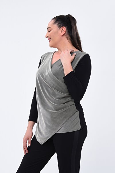 Javelin Collection Long Sleeve Knitted Blouse