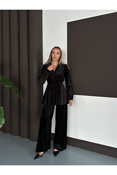 verabelle Velvet Fabric Shoulder Padded Stylish Double-Breasted Suit with Belt Detail