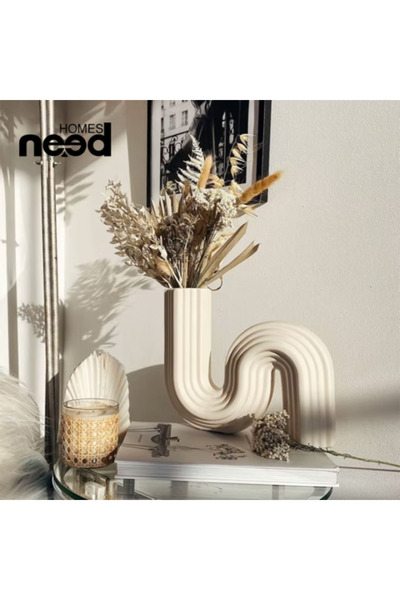 GESR HOME فازة ديكور سيراميكية بتصميم متموج عصري