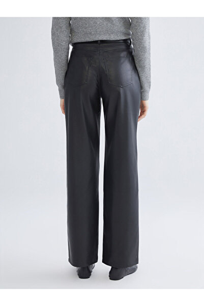 LC Waikiki Skin-Fitting Leather Look Women's Trousers