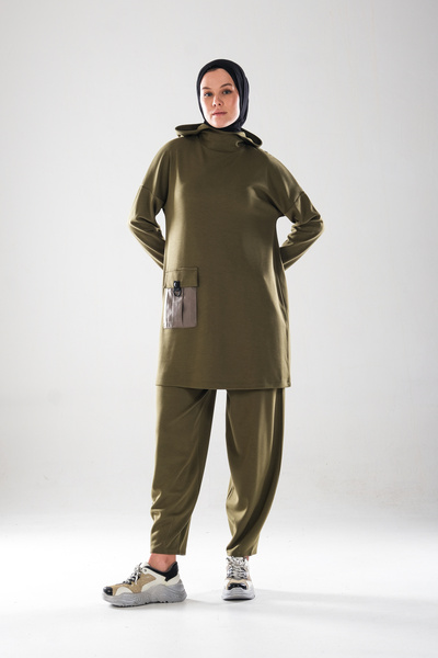 Plistre 2286_Kadın Kapüşonlu Körüklü Cepli D Tokalı 2'li Takım – Pensli Harem Pantolonlu Tesettür Spor Takı