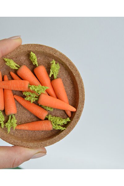 Tasarım HAVUÇ MİNYATÜR FİGÜRÜ STANDART BOY (1 adet gonderilmektedir)