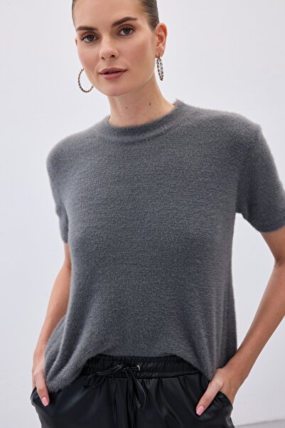 Sateen Sakallı Kısa Kol Triko - Antrasit
