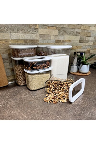 OEM Set 4 airtight food storage containers, BPA-free plastic, different sizes, transparent lid