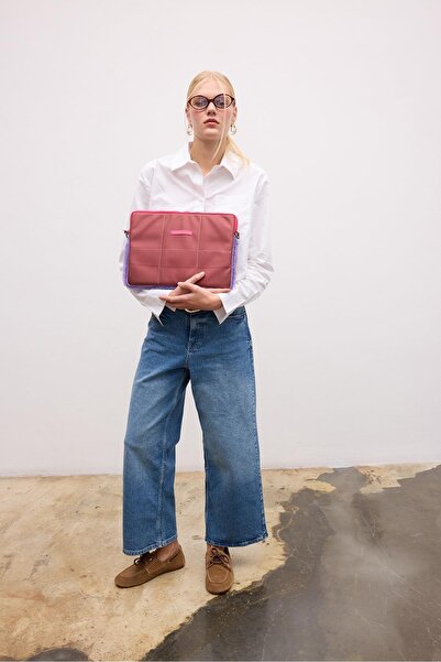 Huge Element Огромен калъф за лаптоп Cuida в цвят червено вино