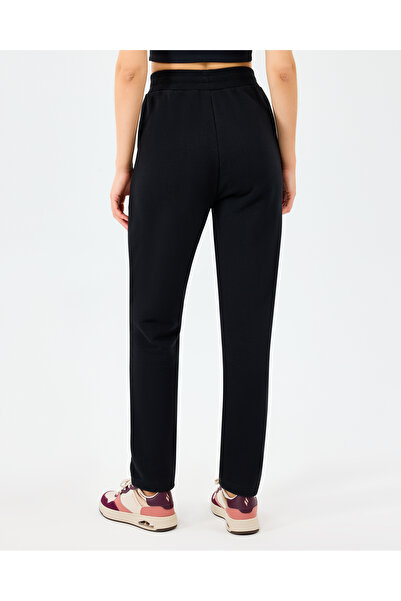 SKECHERS W Essential Slim Sweatpant Kadın Siyah Eşofman Altı S2520289-3817