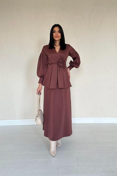 Lady Pixie Women's Rose Detailed Balloon Sleeve Blouse Skirt