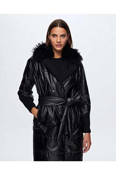 MISS DALIDA T24K-8021 Askı Detaylı Kürklü Uzun Mont BLACK