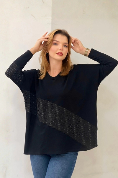 aytemas Blouse with Mesh Detail on the Front and Sleeves