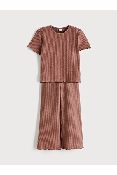 LC Waikiki LCW Kids Bisiklet Yaka Kız Çocuk Tişört ve Pantolon