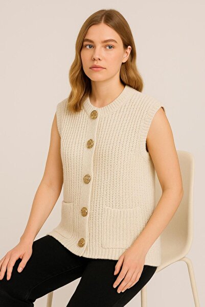 Sfg Life Moda Women's Braided Oversized Sleeveless Knitwear Vest with Gold Buttons on the Front