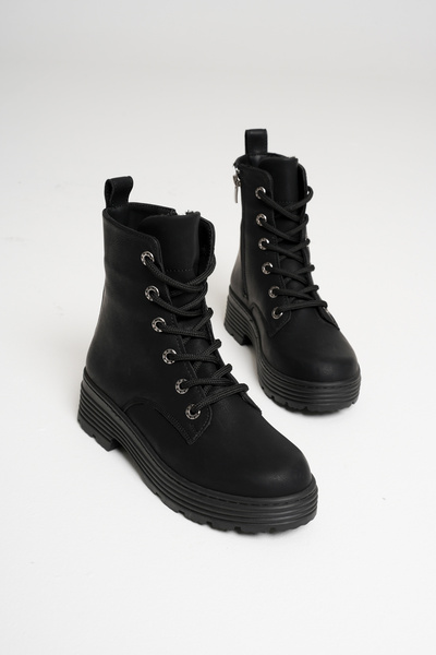 Sena Still Kısa Postal Zümrüt Bağcıklı Ve Fermuarlı Detaylı Su Geçirmez Ortop...