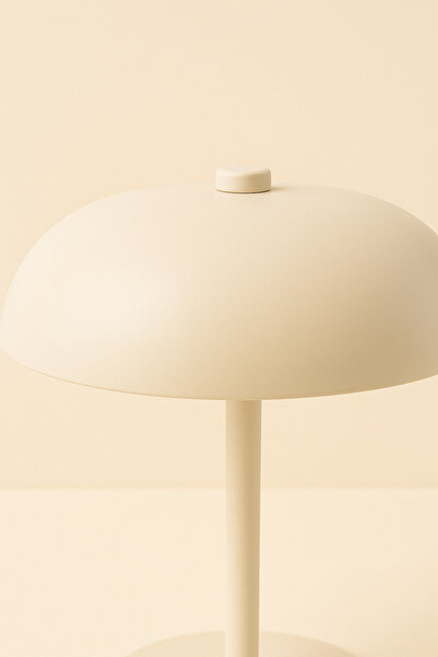 Mirilliahome Bej Metal Minimal Masa Lambası | Dokunmatik 3 Işık Modlu Type-C Şarjlı Lamba