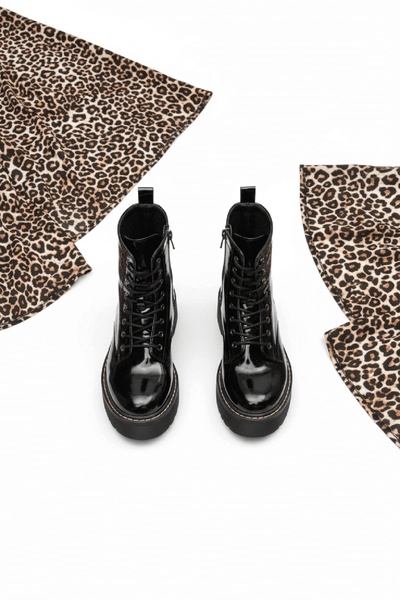 DURUNUN BUTİĞİ Moni Siyah Rugan (5 Cm Kalın Tabanlı ) Kadın Günlük Postal