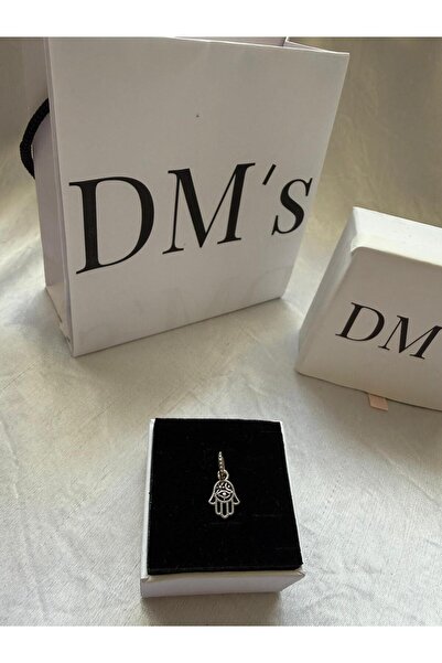 DM’s Silver Koruyucu Tekli Fatma Eli Gümüş Charm’ı